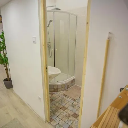 Apartment Charming In Downtown Josika St, Paprika